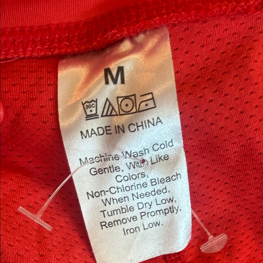 Red Women's Skort size medium - Picture 3 of 3